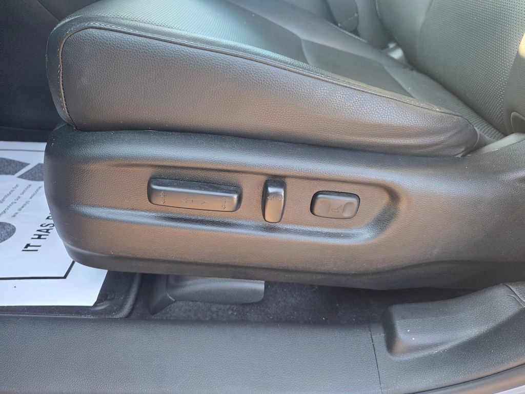 Certified 2025 Honda Ridgeline RTL image 10
