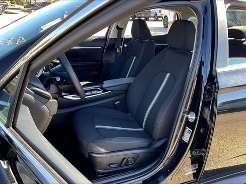Used 2023 Hyundai Sonata SEL image 7