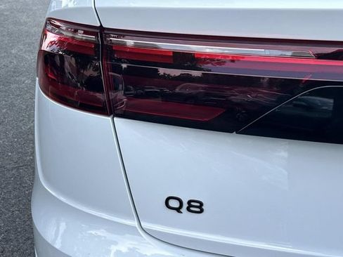Used 2024 Audi Q8 Premium Plus AWD/4WD image 13