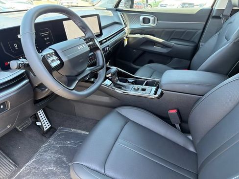 New 2026 Kia Sorento SX FWD image 17