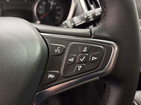 Used 2023 Chevrolet Equinox LT AWD/4WD image 24