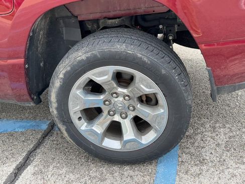 Used 2022 RAM 1500 Big Horn AWD/4WD image 10