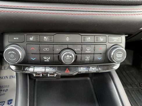 Used 2023 Dodge Durango GT image 26