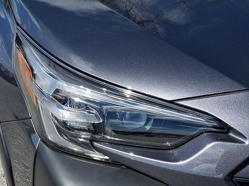 Certified 2025 Subaru Outback Premium AWD/4WD image 10