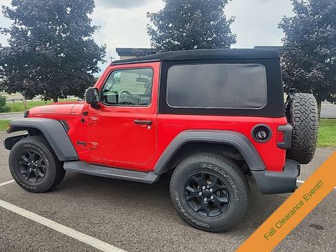 Used 2020 Jeep Wrangler Sport AWD/4WD image 2