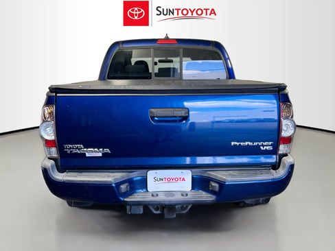 Used 2014 Toyota Tacoma PreRunner w/ TRD Sport Package image 5