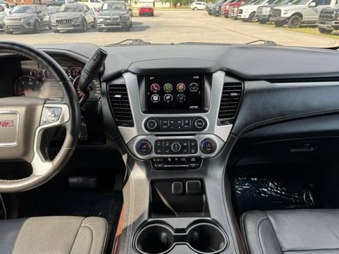Used 2016 GMC Yukon XL SLE image 20