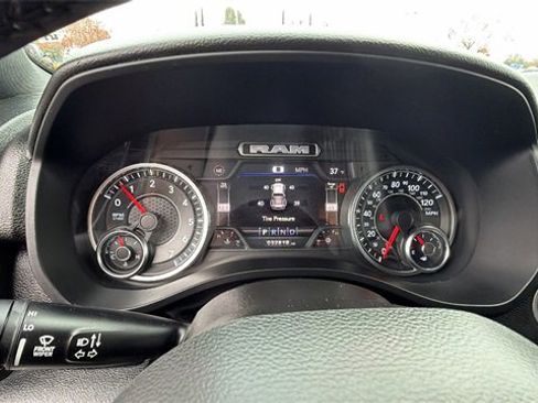 Used 2022 RAM 1500 Big Horn image 30