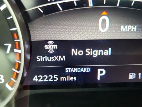 Used 2024 Nissan Pathfinder SL w/ SL Premium Package FWD image 30
