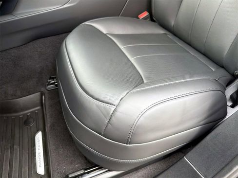 New 2026 Land Rover Range Rover Sport Dynamic SE image 18