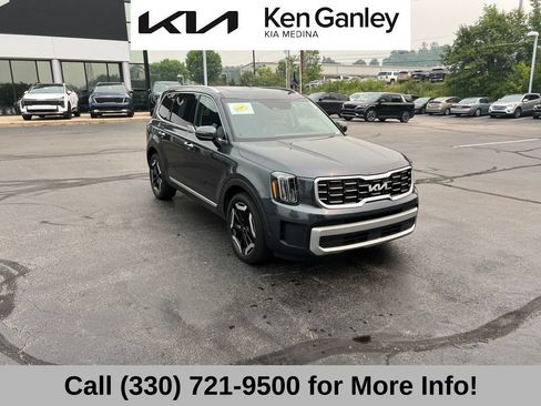 Certified 2024 Kia Telluride S w/ S Sunroof Package AWD/4WD image 7