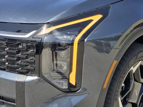 New 2026 Kia Sportage EX AWD/4WD image 6
