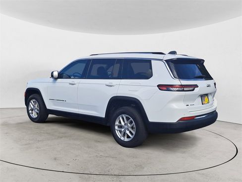 Used 2023 Jeep Grand Cherokee L Laredo w/ Luxury Tech Group I image 5