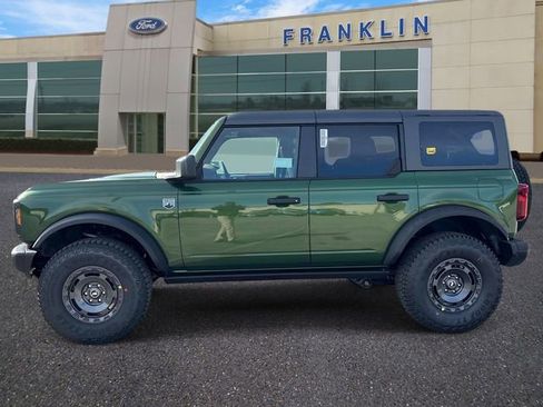 New 2025 Ford Bronco Big Bend w/ Black Diamond Package AWD/4WD image 4