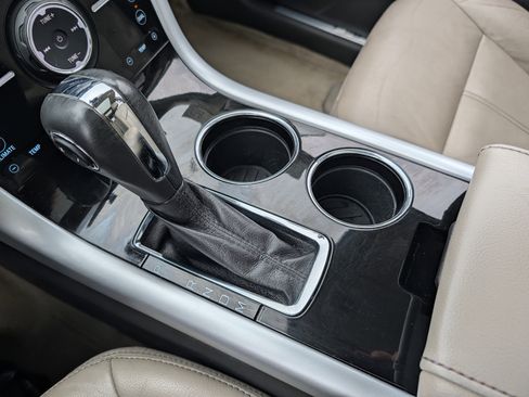 Used 2011 Ford Edge Limited w/ 301A Rapid Spec Order Code image 33