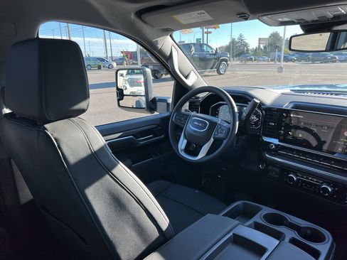 New 2026 GMC Sierra 2500 SLT w/ Max Trailering Package AWD/4WD image 36