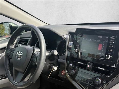 Used 2024 Toyota Camry SE image 22