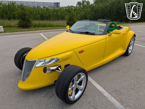 Used 1999 Plymouth Prowler image 2