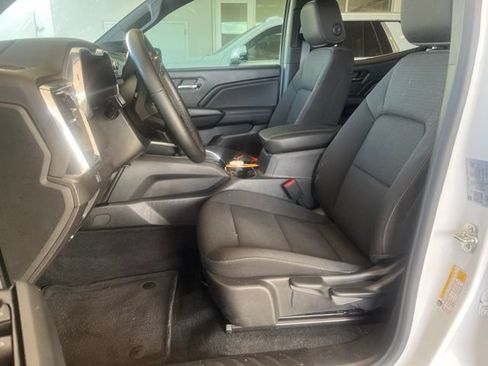 Used 2024 GMC Canyon Elevation w/ Convenience Package AWD/4WD image 11