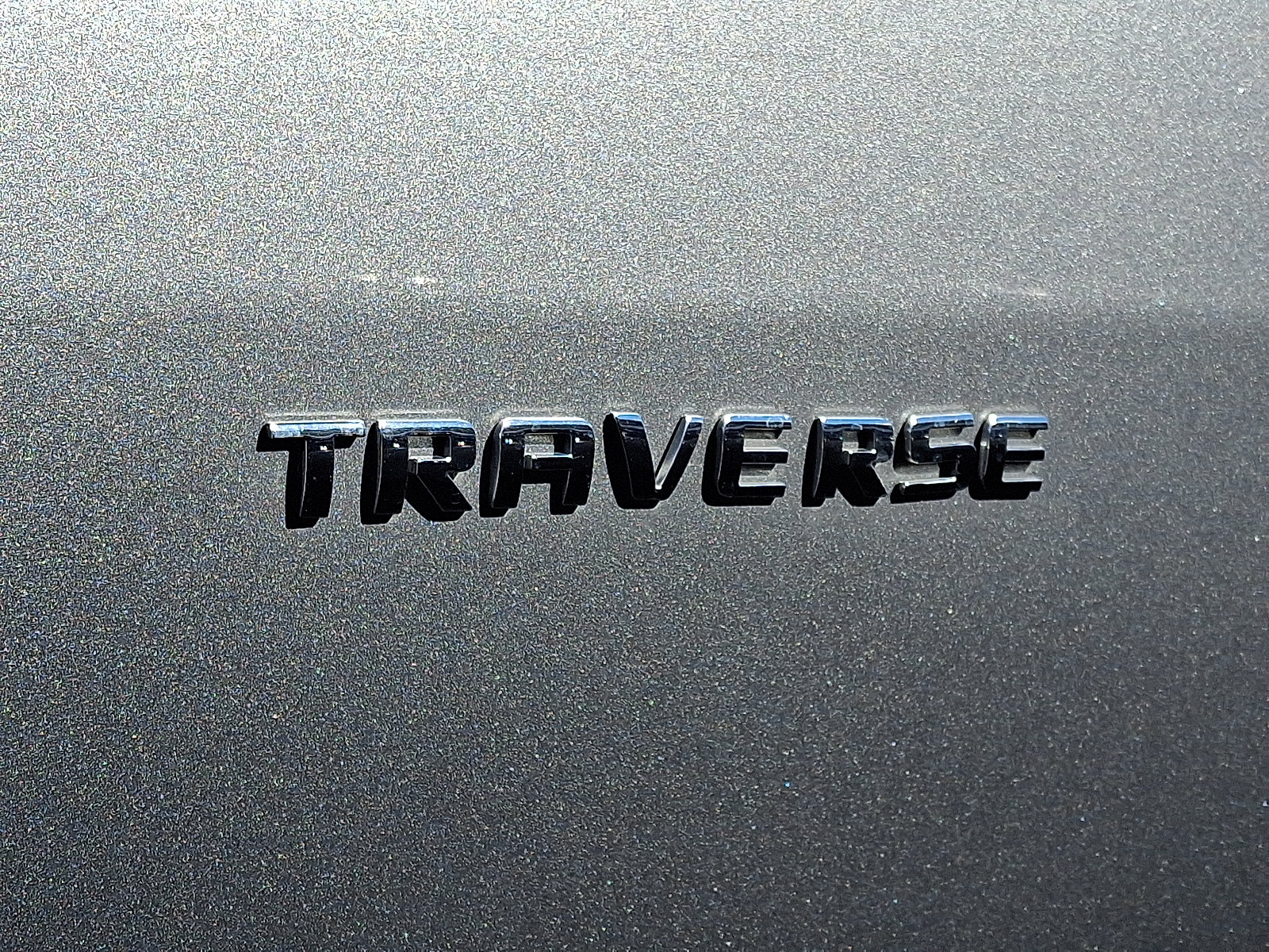 Used 2023 Chevrolet Traverse LS w/ Safety Package FWD image 9