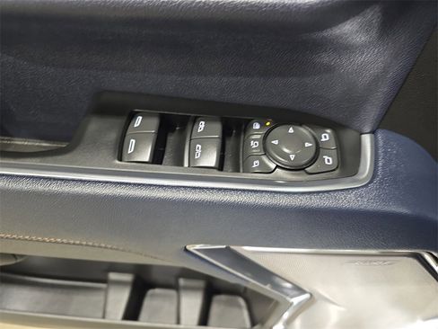 Used 2024 Chevrolet Silverado 2500 High Country w/ High Country Premium Package image 29