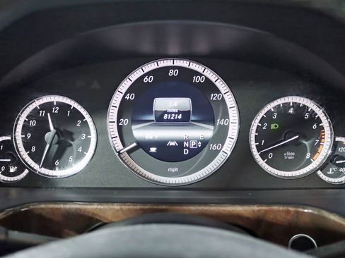 Used 2013 Mercedes-Benz E 350 4MATIC Wagon image 16