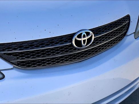 Used 2003 Toyota Camry LE image 28