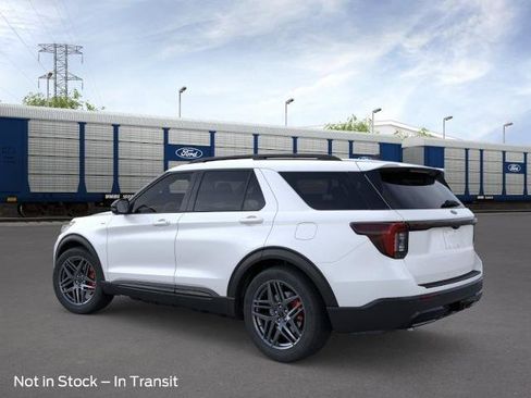 New 2026 Ford Explorer ST-Line RWD image 4