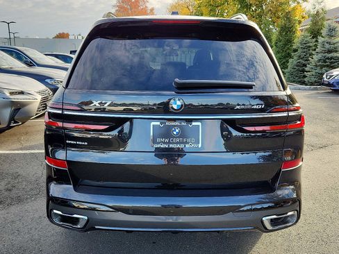Certified 2024 BMW X7 xDrive40i w/ Executive Package image 5