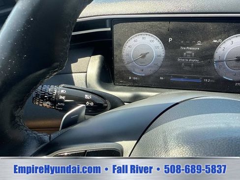 Used 2023 Hyundai Tucson Limited AWD/4WD image 32