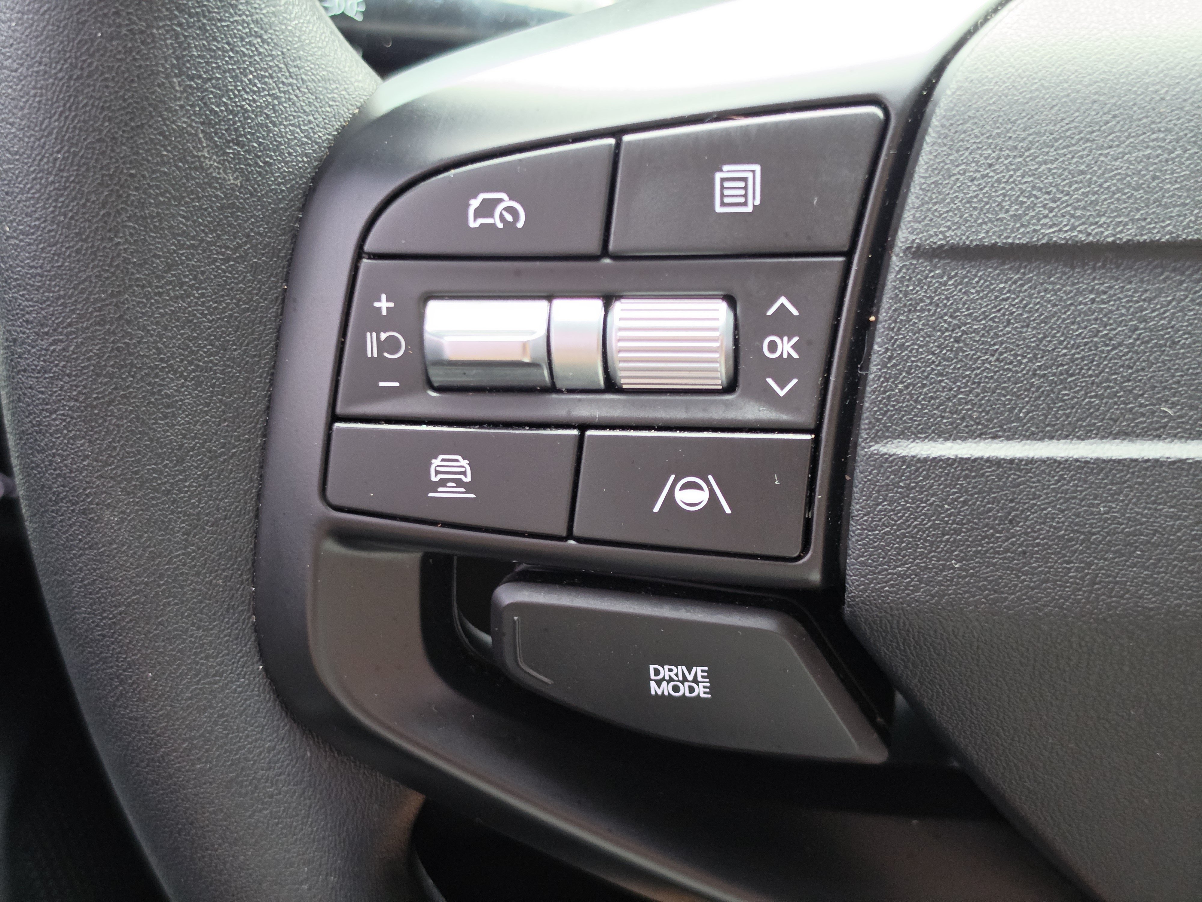 Used 2025 Kia K4 FWD image 12