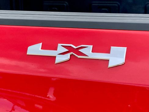 New 2026 GMC Sierra 1500 Elevation image 21