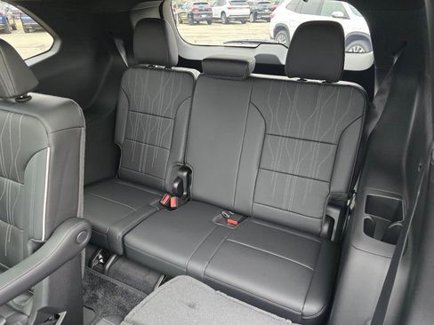 New 2026 Buick Enclave Avenir image 26