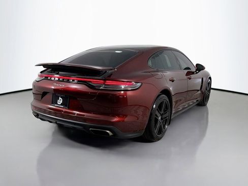 Used 2021 Porsche Panamera RWD image 5