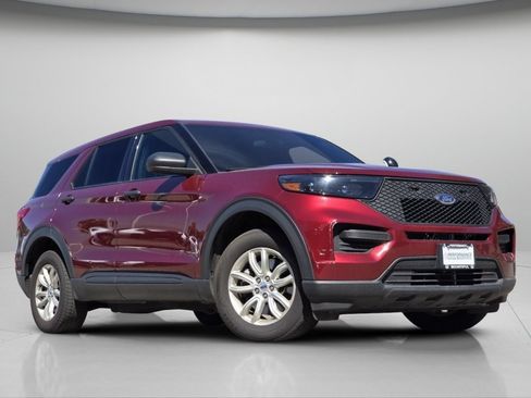 Used 2023 Ford Explorer 4WD Police Interceptor image 2