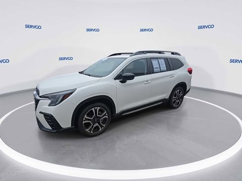 Used 2024 Subaru Ascent Limited w/ Technology Package image 5