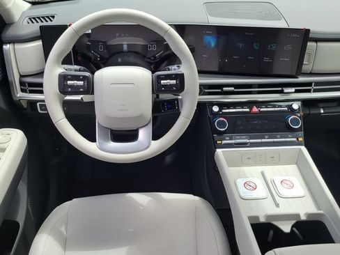 New 2026 Hyundai Santa Fe SE FWD image 6