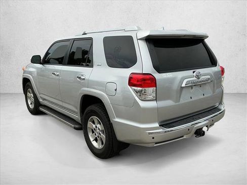Used 2013 Toyota 4Runner SR5 w/ Convenience Pkg AWD/4WD image 7