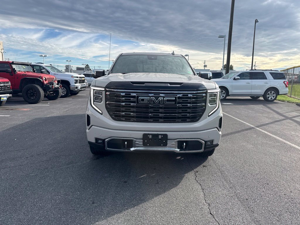 Used 2026 GMC Sierra 1500 Denali Ultimate AWD/4WD image 5