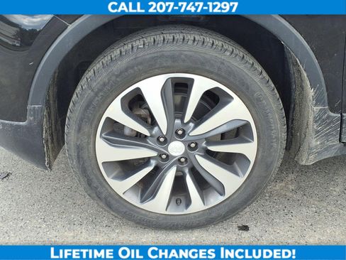 Used 2022 Buick Encore Preferred image 10