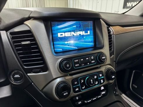 Used 2018 GMC Yukon Denali w/ Denali Ultimate Package image 13