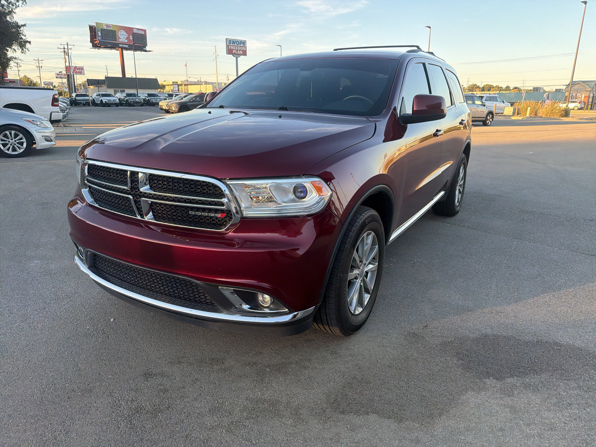 Used 2017 Dodge Durango SXT w/ Quick Order Package 23B AWD/4WD image 7