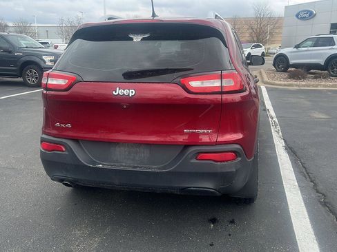 Used 2015 Jeep Cherokee Sport w/ Cold Weather Group image 7