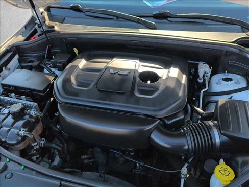 Used 2018 Jeep Grand Cherokee Altitude image 25