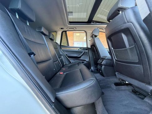 Used 2017 BMW X3 xDrive28i image 15
