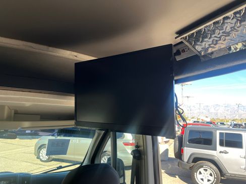 Used 2014 RAM ProMaster 2500 w/ Interior Convenience Group image 18