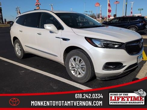 Used 2018 Buick Enclave Essence FWD image 1