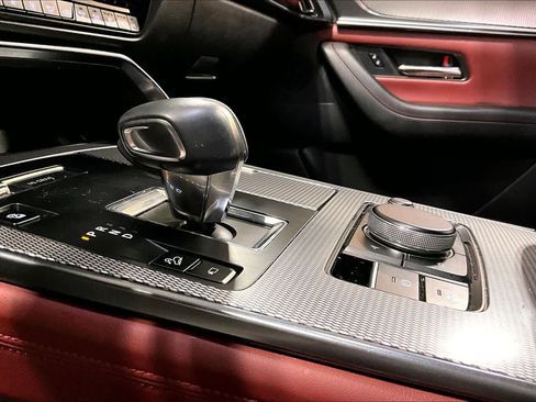 Used 2025 MAZDA CX-70 Plug-In Hybrid w/ Premium Plus image 19