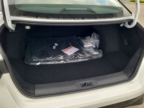 New 2026 Nissan Sentra SR w/ SR Premium Package FWD image 6