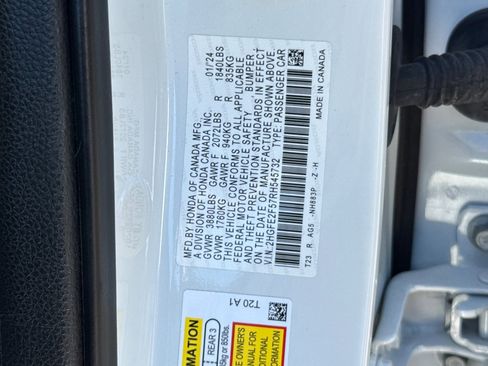 Certified 2024 Honda Civic Sport image 34